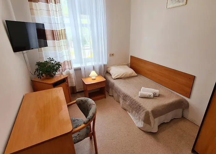 Hostel Cks - Centrum Konferencyjno-szkoleniowe Cs Natura Tour *