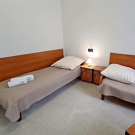 Cks - Centrum Konferencyjno-szkoleniowe Cs Natura Tour Hostal