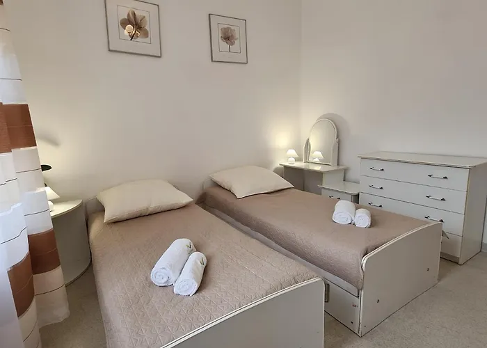 Hostel Cks - Centrum Konferencyjno-szkoleniowe Cs Natura Tour *